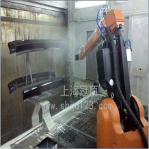涂膠噴漆工業(yè)機(jī)器人系統(tǒng)集成